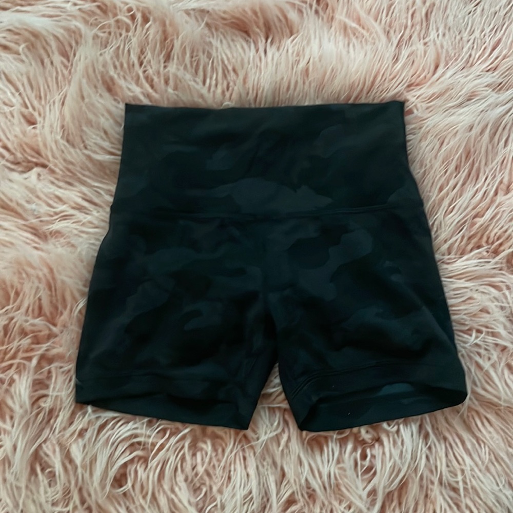 lululemon wunder train high rise short 4”